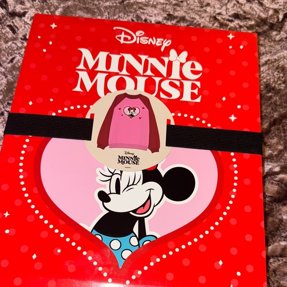 Disney Minnie Mouse Red Heart Gift Box - Picture 7 of 7